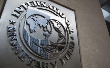 ECONOMÍA – Dólar: el FMI pide acelerar devaluación, atada a la inflación