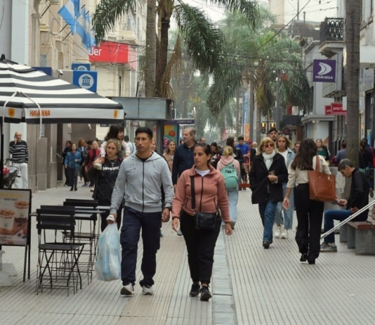 ECONOMÍA – El consumo creció 1,1% en julio y mostró señales mixtas