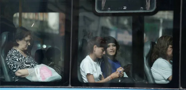 ECONOMÍA – Se derrumbó el 7,4% el uso de servicios públicos en Santa Fe