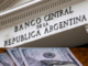 NACIONALES – El Banco Central (BCRA) flexibilizó el cepo cambiario para empresas