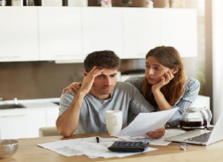 ECONOMIA – Alarma por la morosidad bancaria: más del 9% de las familias argentinas tiene problemas para pagar sus deudas