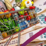 ECONOMÍA – La canasta básica se desaceleró al 2,6% en marzo, a contramano de la inflación general