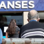 NACIONALES – El retroceso del empleo registrado impacta en la Seguridad Social: ¿cuántos aportantes se perdieron?
